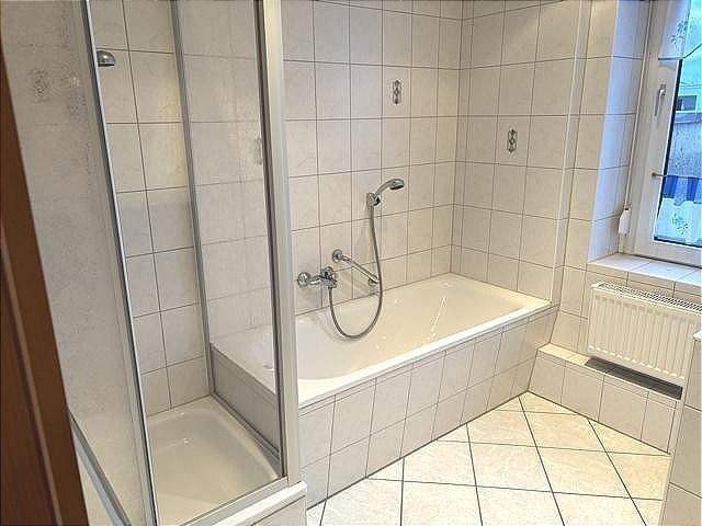 Doppelhaushälfte Salzatal Lieskau - 5 Zimmer, 120 m&sup2;, 315.000&euro; | Angebot:24515438