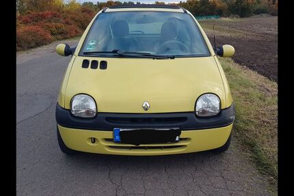 Renault Twingo 142.000 km 950 &euro; Weimar 99423