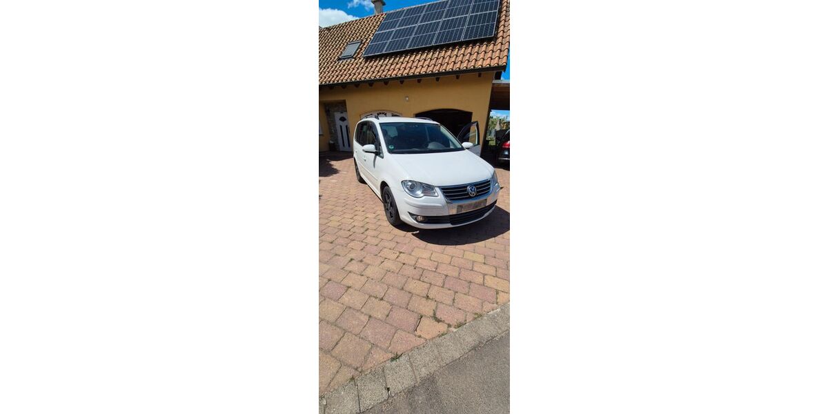 VW Touran 310.221 km 2.600 &euro; Oberschwarzach 97516