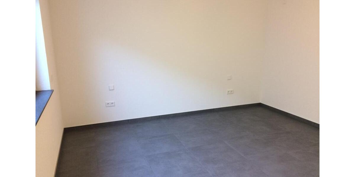 Teilmöblierte, neuwertige 2 Zimmerwohnung Terrasse 1-2 Erw 2 zimmer