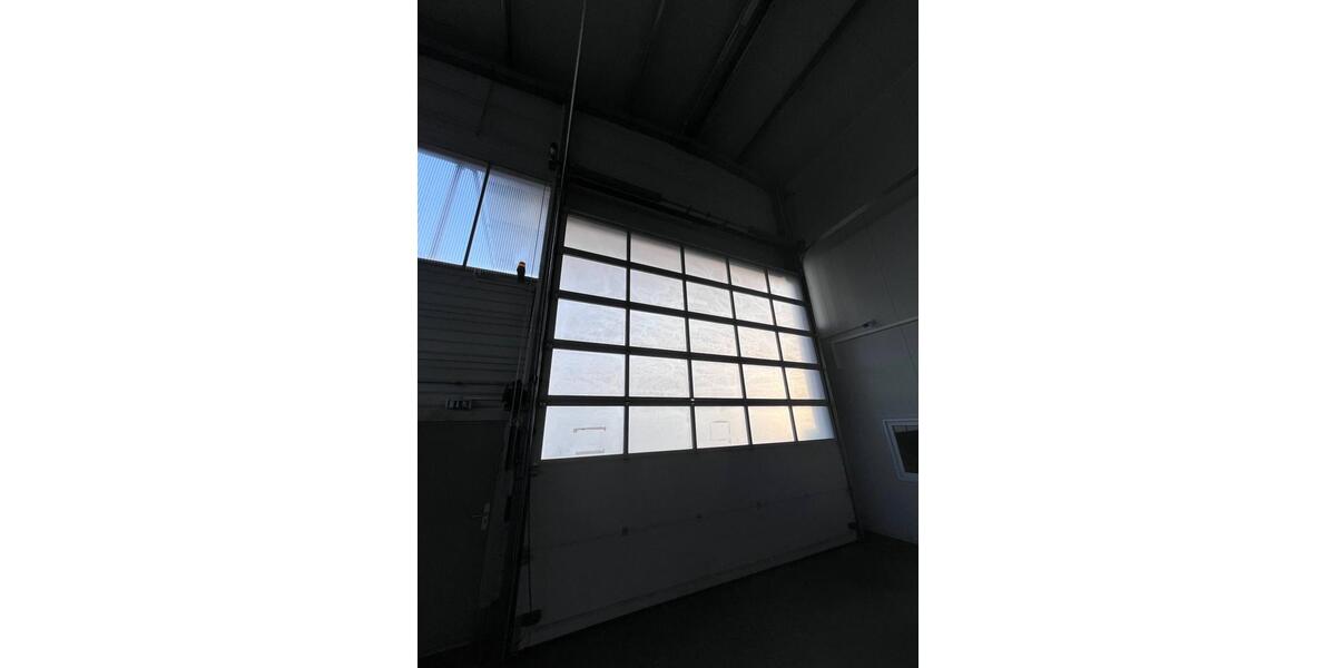 Lagerfläche bis 1000 m² in Öhringen – Nähe A6 zimmer