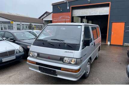 Mitsubishi L300