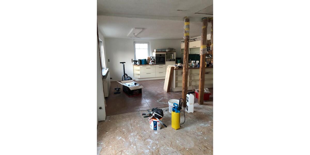 Großzügige 2-Zimmer Wohnung + Doppelgarage: 90qm in BLB 2 zimmer