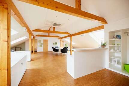 Gewerbeobjekt Mönchengladbach Bonnenbroich-Geneicken - 249.000&euro; | Angebot:24514044