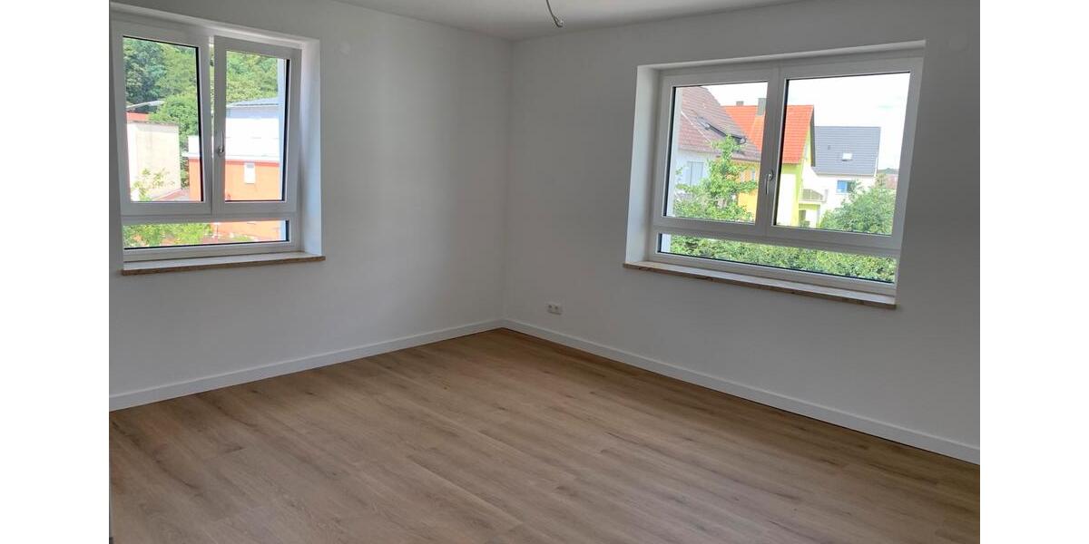 Maisonettenwohnung Schwandorf - 1 Zimmer, 115 m&sup2;, 1.400&euro; | Angebot:26699686