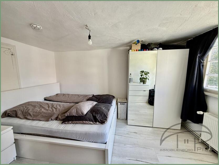 Möblierte 2 Zimmer Wohnung in der Innenstadt von Wülfrath an eine alleinstehende Person zu vermieten zimmer