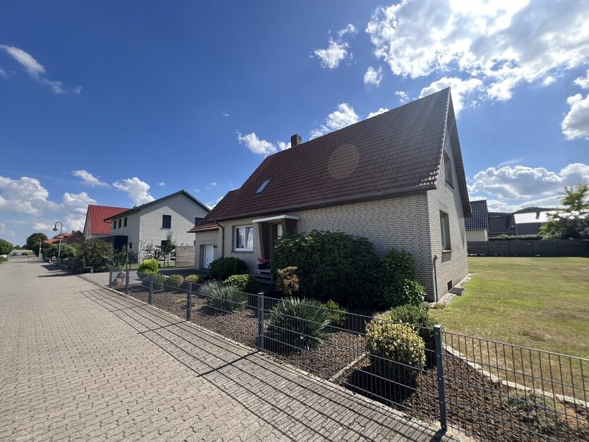 Einfamilienhaus mit großem Grundstück in ruhiger Wohnlage 6 zimmer