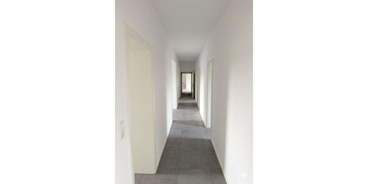 Etagenwohnung Rüdersdorf bei Berlin Hennickendorf - 5 Zimmer, 139 m&sup2;, 1.599&euro; | Angebot:26398998