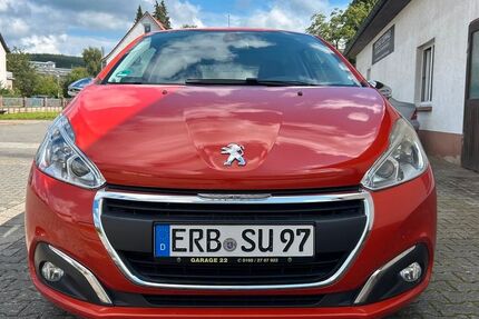 Peugeot 208 162.736 km 5.999 € Oberzent 64760