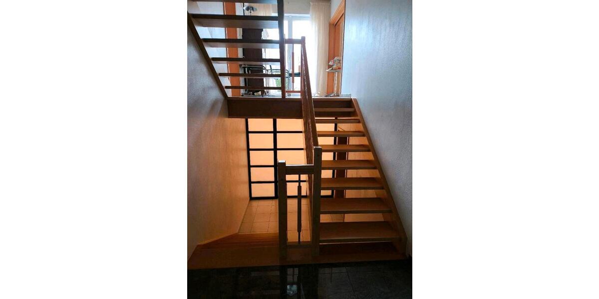 Einfamilienhaus Kirchberg im Wald - 7 Zimmer, 210 m&sup2;, 585.000&euro; | Angebot:25932858