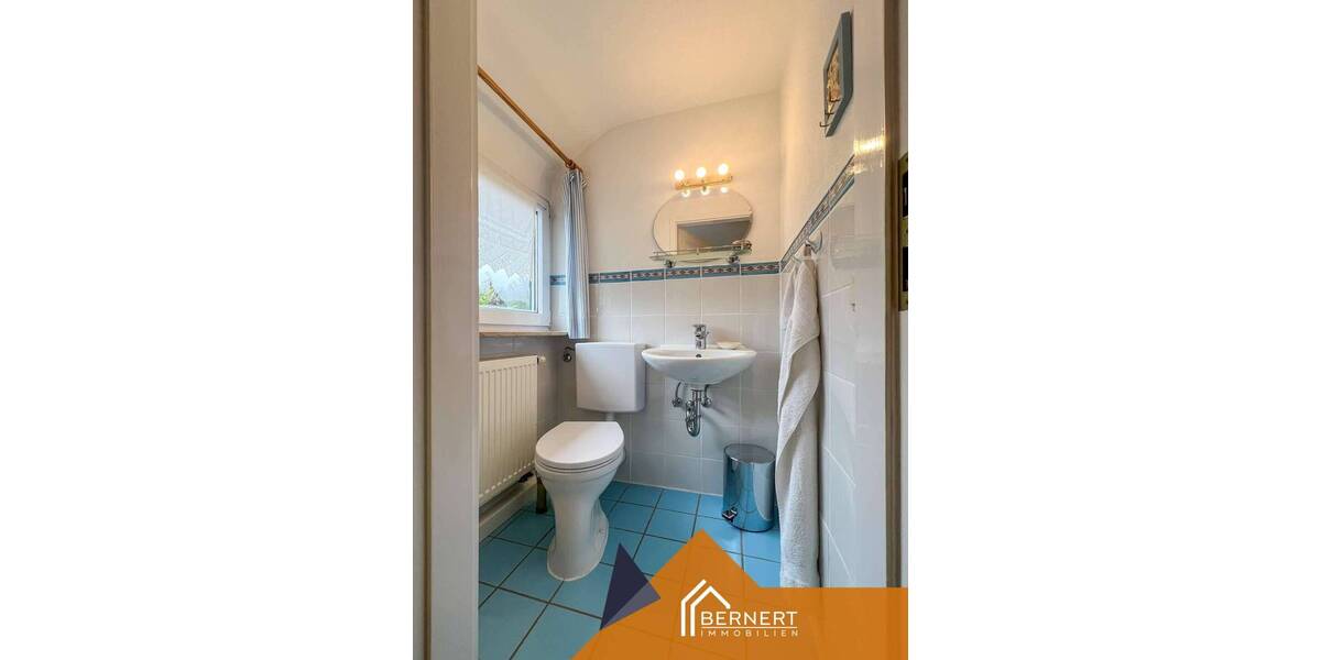 Einfamilienhaus Stockheim - 8 Zimmer, 240 m&sup2;, 319.000&euro; | Angebot:25800366