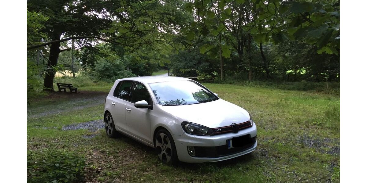 VW Golf 175.000 km 6.150 &euro; Warstein 59581