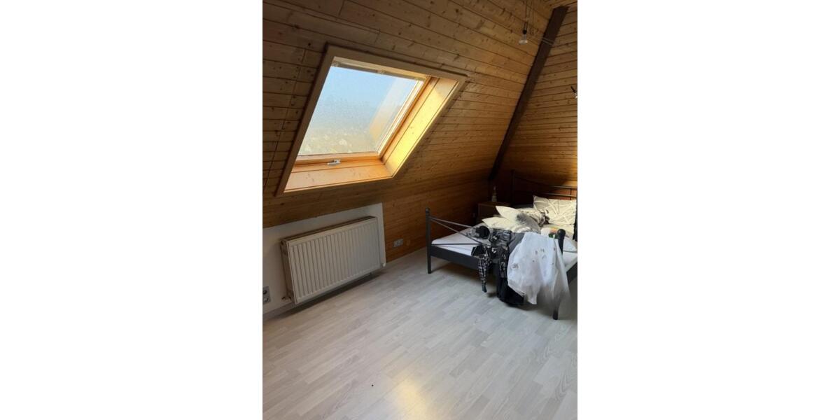 Einfamilienhaus Betzdorf - 8 Zimmer, 180 m&sup2;, 1.350&euro; | Angebot:25292930