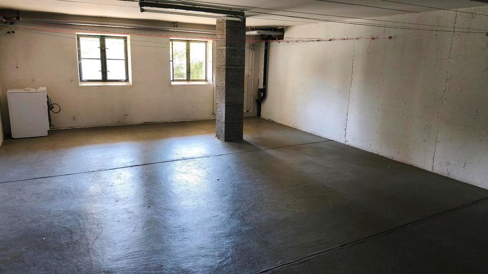 3 Zimmer Wohnung im EG mit Tiefgarage und Balkon, Provisionsfrei