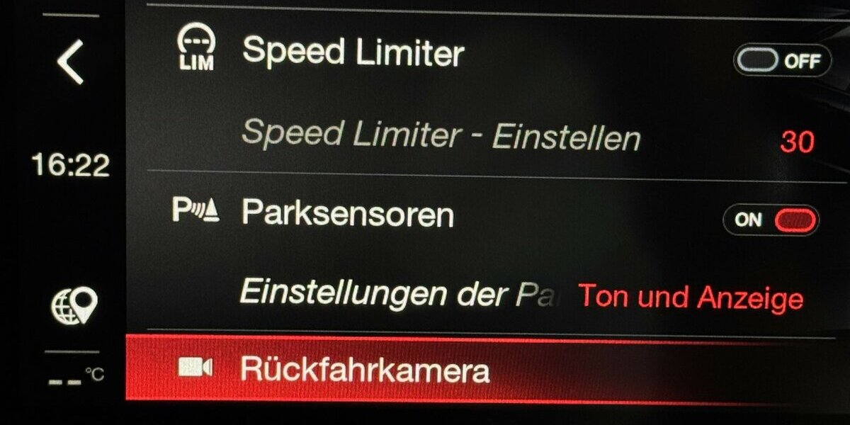 Alfa Romeo Giulia 2.0 Competizione Q4 Turbo Panoramadach 28.999 km 37.770 &euro; Lich 35423