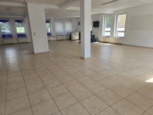 Großzügige, ebenerdige, behindertengerechte 2-Zimmer-Eigentumswohnung in 97421 Schweinfurt (ID 10678) - Etagenwohnung Schweinfurt (Innenstadt) Schweinfurt (Innenstadt) | Angebot:26891120