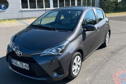Toyota Yaris 64.218 km 9.990 &euro; Kiedrich 65399