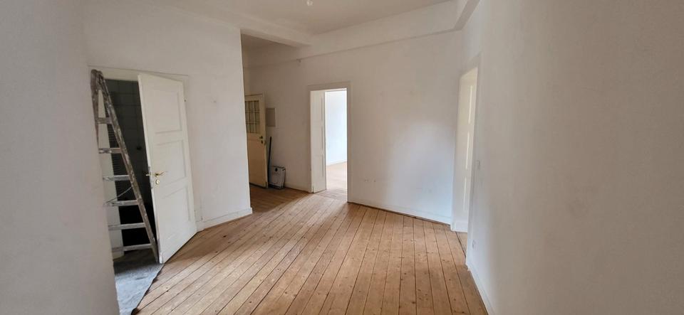 Etagenwohnung Mönchengladbach - 5 Zimmer, 135 m&sup2;, 1.100&euro; | Angebot:26133336