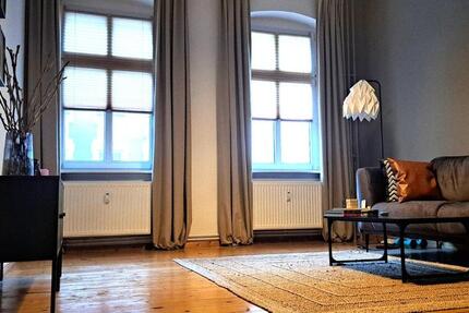 Stilvolle 2-Zimmer-Wohnung in der Altstadt – mit Möbelübernahme 2 zimmer