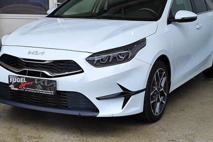 Kia ceed Sportswagon 39.987 km 21.499 € Oberlungwitz 09353