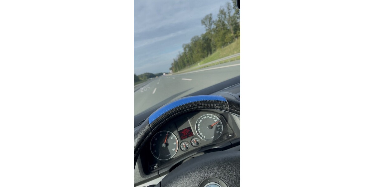 VW Golf 184.000 km 2.850 &euro; Würzburg 97070