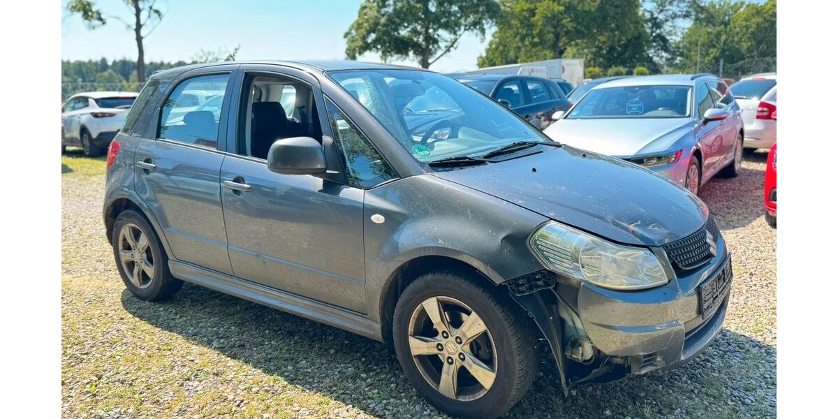 Suzuki SX4 300.000 km 800 &euro; Sassenburg 38524