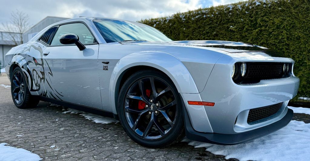 Dodge Challenger 1.708 km 36.999 € Burgwedel 30938