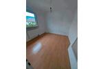 Etagenwohnung Lenningen - 7 Zimmer, 147 m&sup2;, 1.499&euro; | Angebot:26581342
