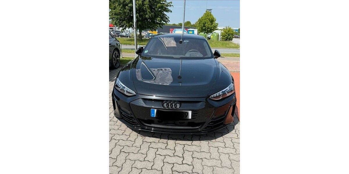 Audi RS e-tron GT 41.100 km 60.000 &euro; Ostenfeld 25872
