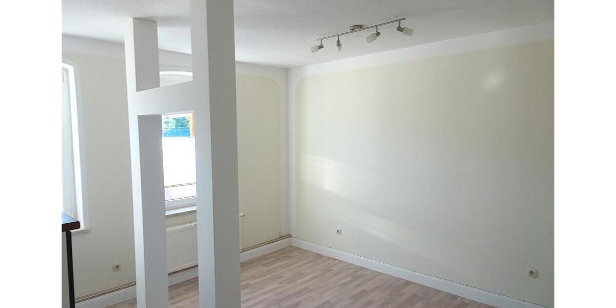Etagenwohnung Schönebeck (Elbe) - 2 Zimmer, 60 m&sup2;, 450&euro; | Angebot:26421463