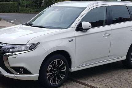 Mitsubishi Outlander 40.000 km 20.500 &euro; Holzweiler (Grafschaft) 53501