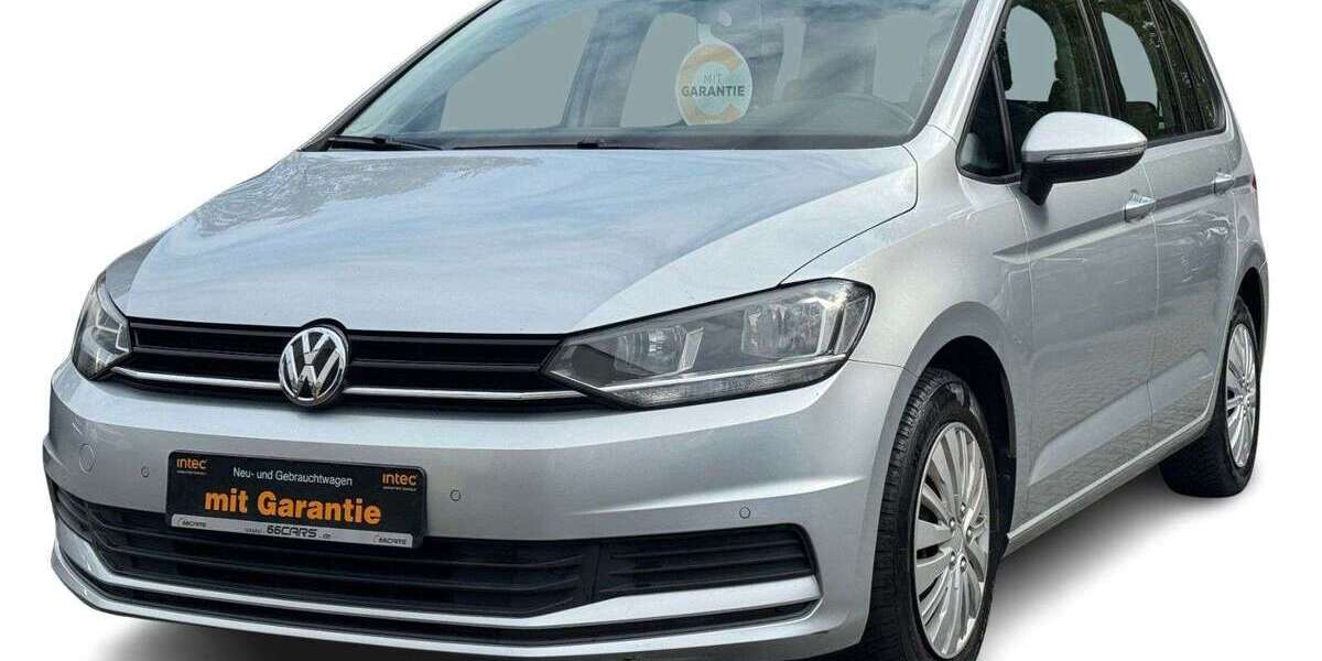 VW Touran 177.380 km 10.980 € Duisburg 47249