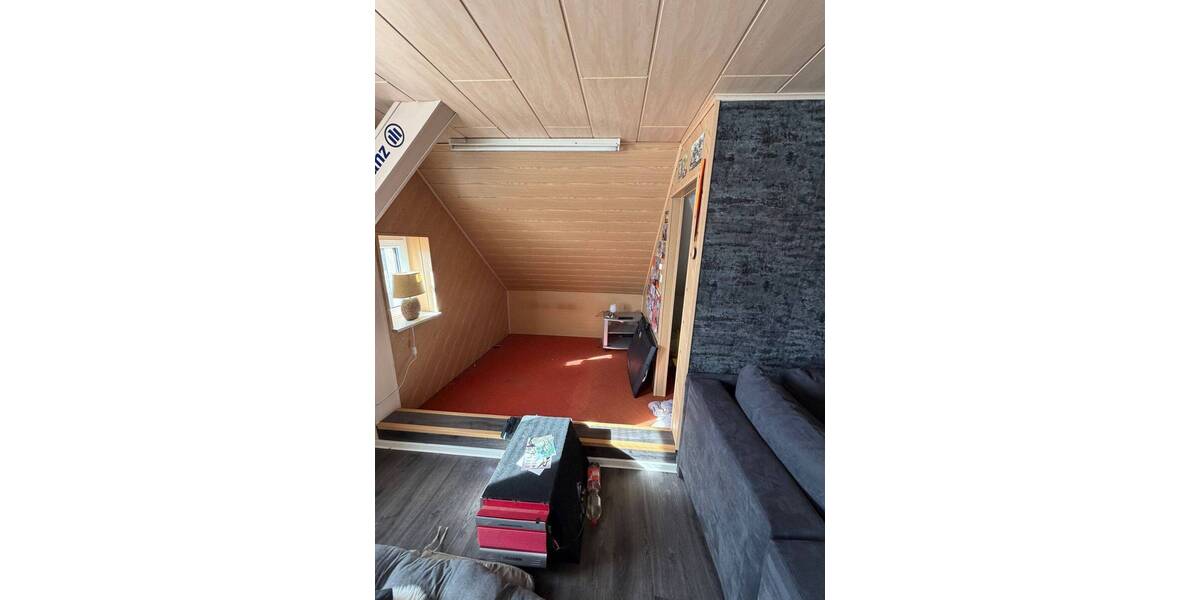 Einfamilienhaus Falkenberg Schmerkendorf - 7 Zimmer, 251 m&sup2;, 180.000&euro; | Angebot:26696009
