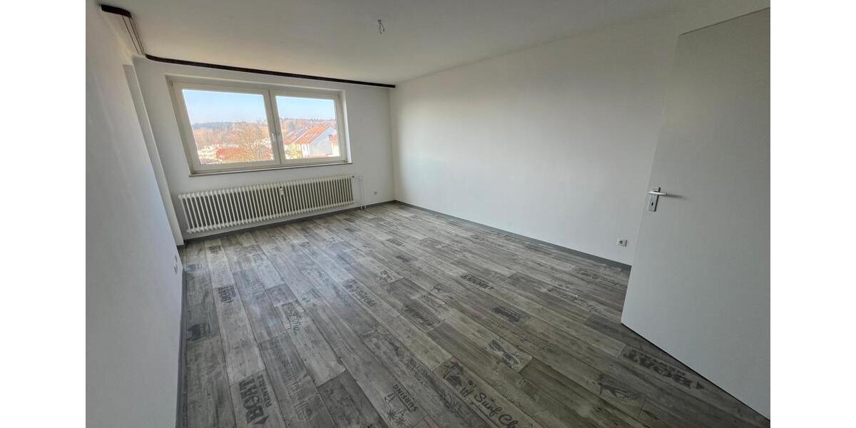 Etagenwohnung Wunsiedel - 4 Zimmer, 91 m&sup2;, 620&euro; | Angebot:25378284