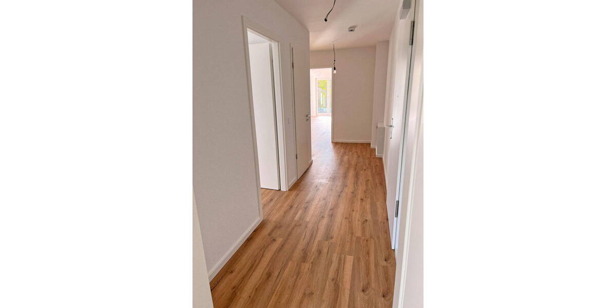 Etagenwohnung Zossen Finkenherd - 3 Zimmer, 86 m&sup2;, 1.265&euro; | Angebot:26808324