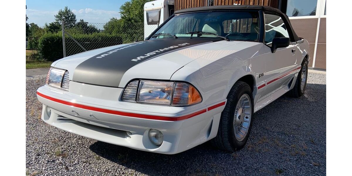 Ford Mustang 106.500 km 10.900 &euro; Jestetten 79798