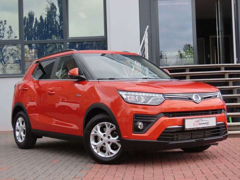SsangYong Tivoli 76.433 km 13.590 € Neuss 41469