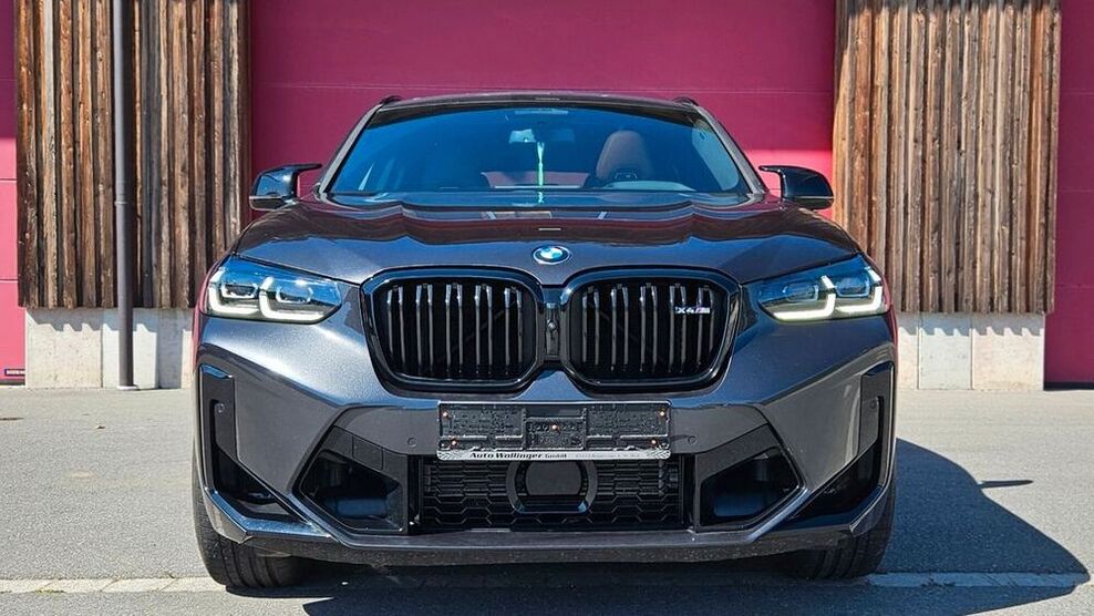 X4 M