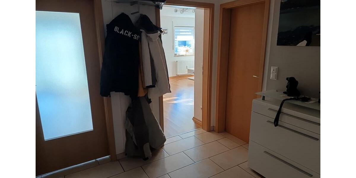 3 Zimmer Wohnung 1. OG ab 01.04.2026 3 zimmer