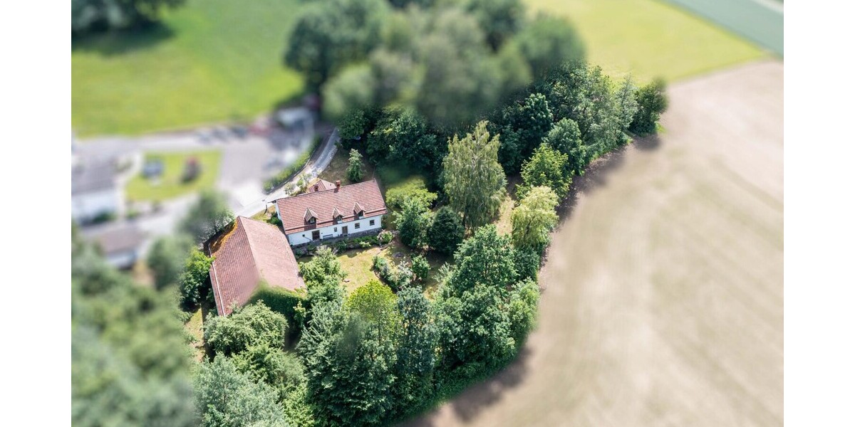 „Idyllisches Bauernhaus mit Teich & eigener Quelle – Ruhe, Natur und Geschichte vereint“ - Bauernhaus, Landhaus Weiding | Angebot:27091124