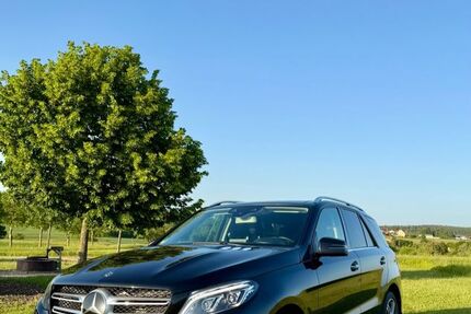 Mercedes-Benz GLE 350 151.900 km 32.500 &euro; Starzach 72181