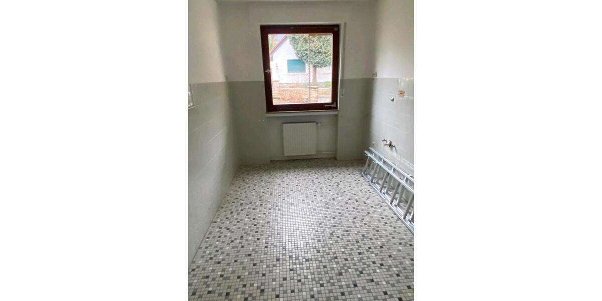 Doppelhaushälfte Werdohl - 7 Zimmer, 190 m&sup2;, 209.000&euro; | Angebot:27156476