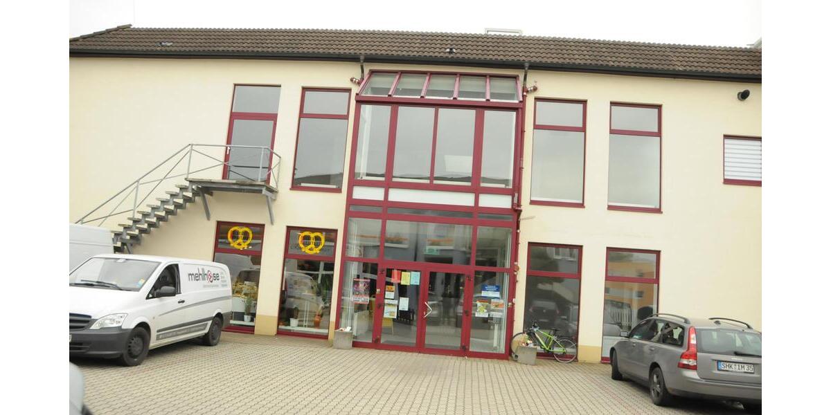 Große Laden-, Büro- oder Praxisfläche in Hermsdorf - Gewerbeobjekt Hermsdorf | Angebot:22716474