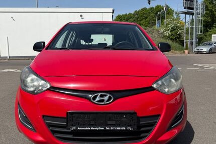 Hyundai i20 198.000 km 1.790 &euro; Merzig 66663