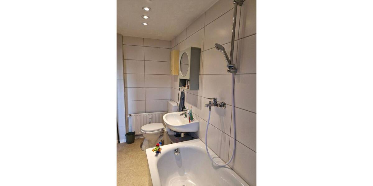 Etagenwohnung Saarbrücken Gersweiler - 3 Zimmer, 65 m&sup2;, 495&euro; | Angebot:26409992