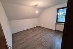 Dachgeschoßwohnung Oberviechtach - 5 Zimmer, 125 m&sup2;, 1.000&euro; | Angebot:26125886