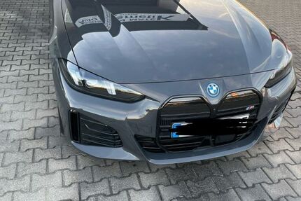 BMW i4 23.500 km 59.000 € Siegenburg 93354