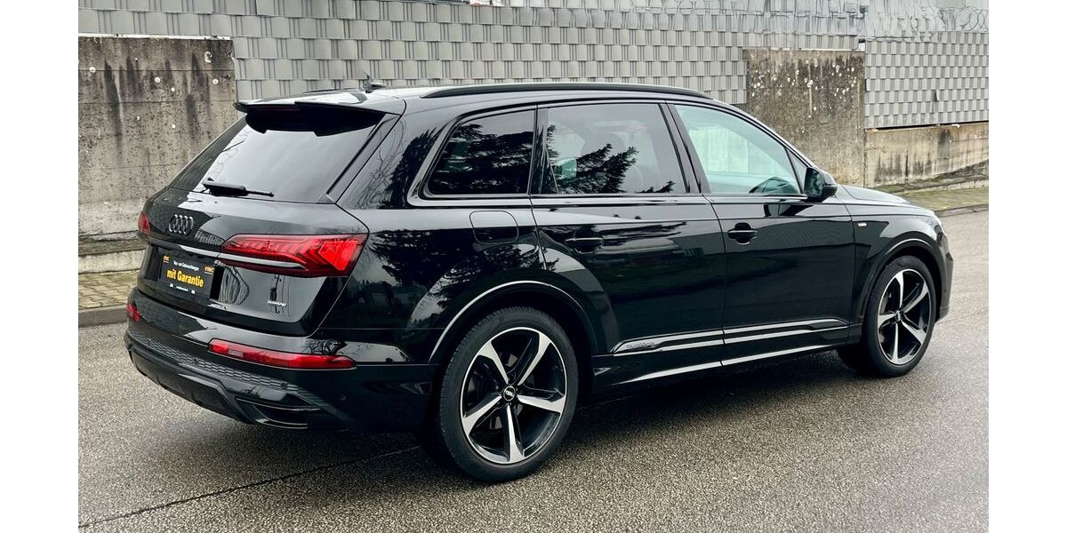 Audi Q7 92.000 km 48.990 &euro; Flörsheim am Main 65439