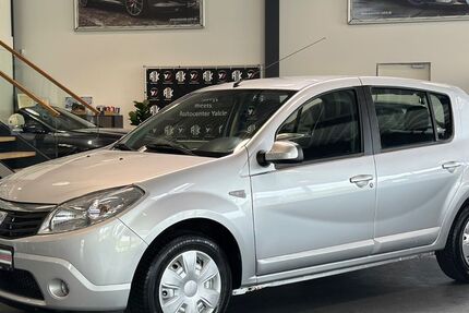 Dacia Sandero 90.488 km 4.790 &euro; Aurich 26605