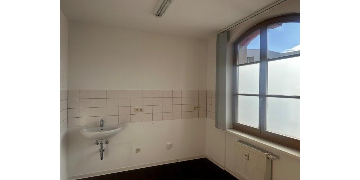Gewerbeobjekt Mühlhausen (Thüringen) - 2.850&euro; | Angebot:25353800